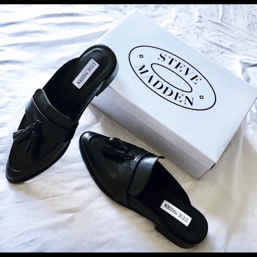 Steve Madden Pointed Toe Mules With Tassels